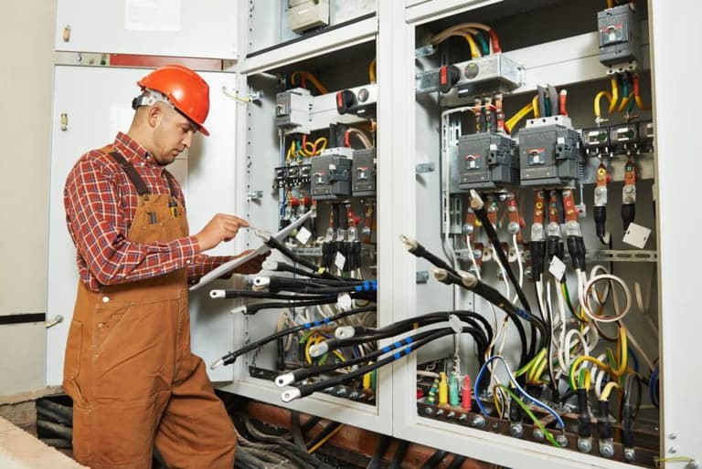 Engineer lone worker
